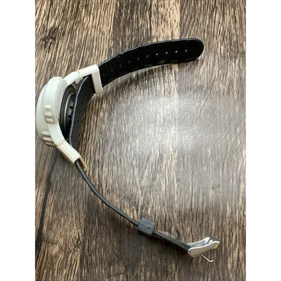 Trendmasters 1998 Out Of This World! C Watch Dr. Groove White Farts, Says Time - Picture 5 of 7